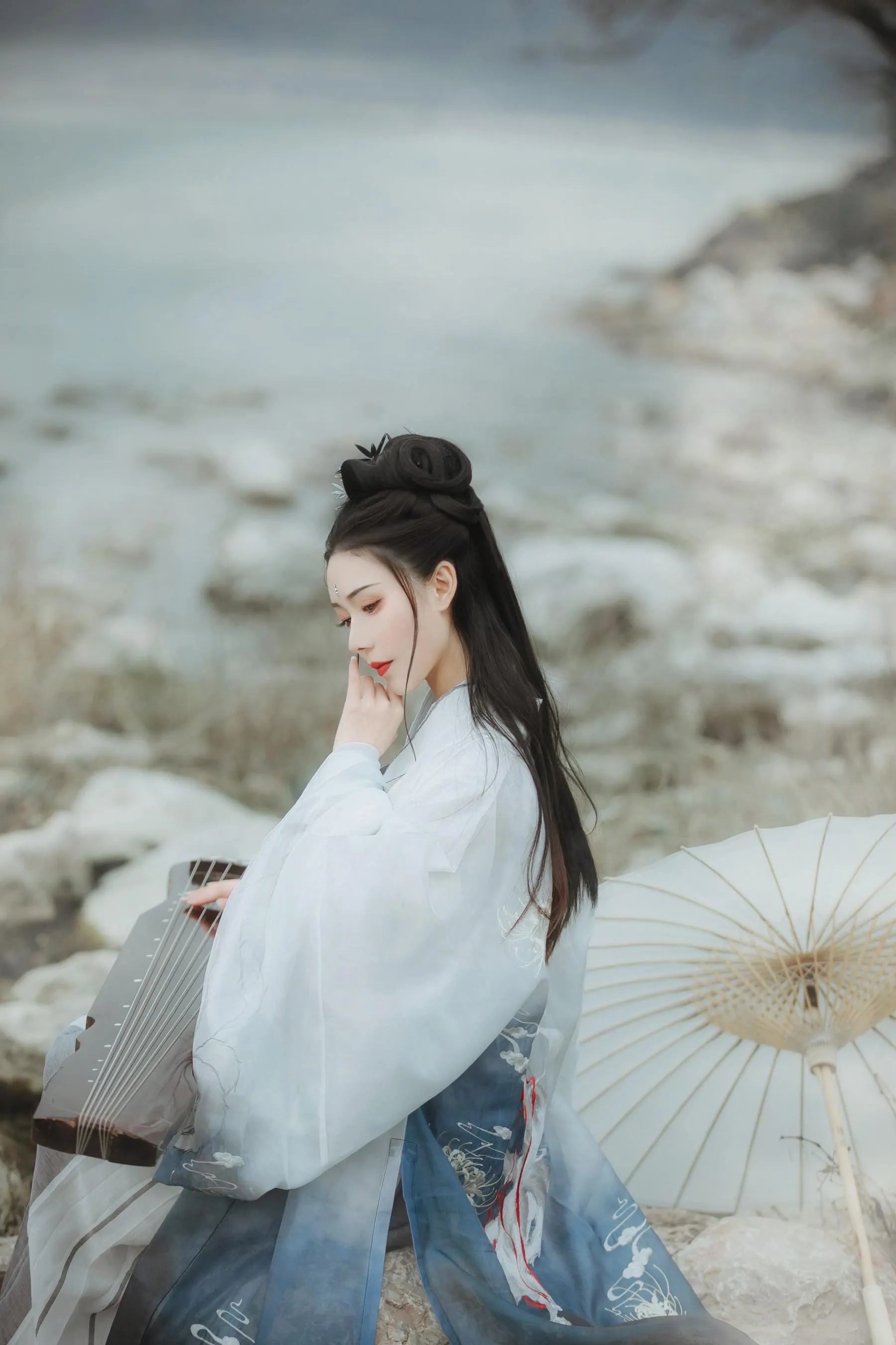 [YITUYU艺图语]2021.10.28 海底月 葵花花花儿 [20P]插图6